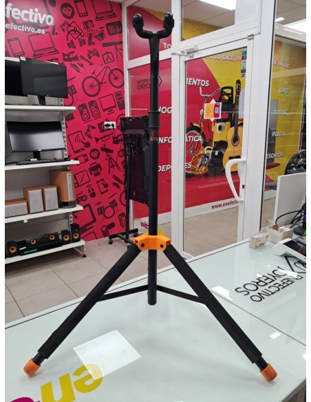 6-6-163723-1-Guitarra Soporte Ortega