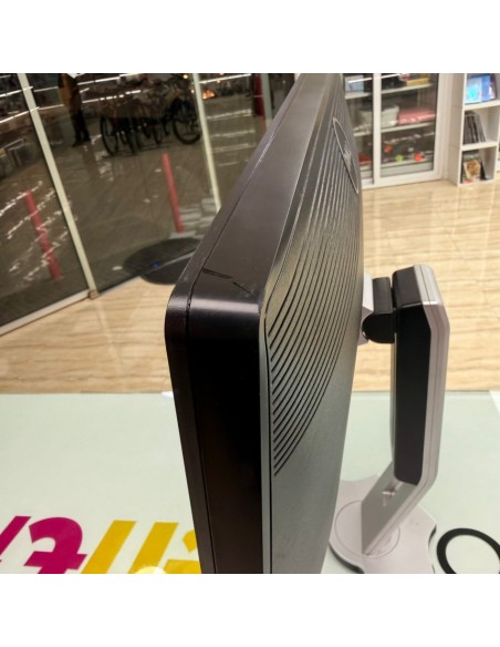 8-8-76124-3-Monitores Dell P2213f con soporte y cable