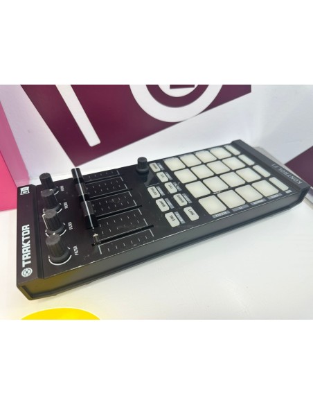 9-9-76079-2-Controlador Traktor Kontrol F1