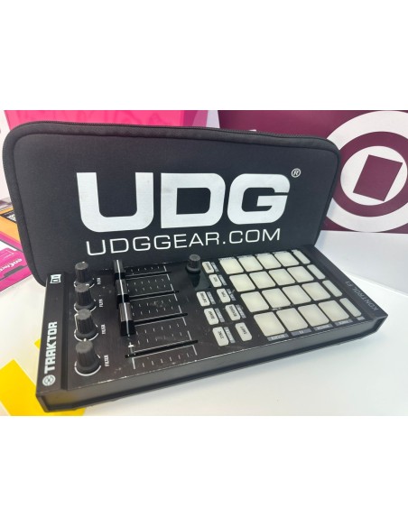 9-9-76079-5-Controlador Traktor Kontrol F1