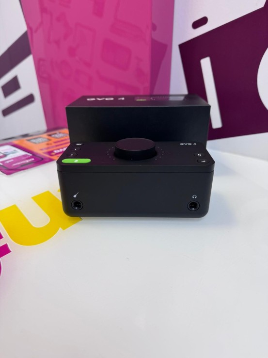 9-9-76114-2-Música profesional tarjeta de sonido audient evo 4