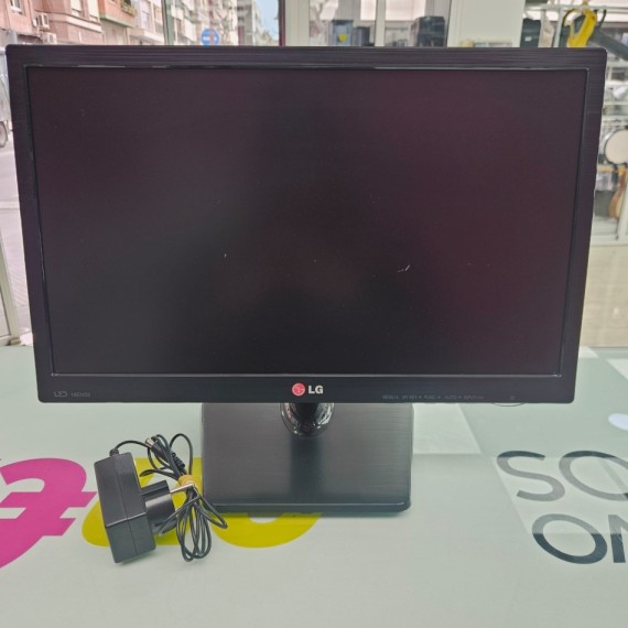 8-8-76174-1-Monitores LED LG 19EN33 19