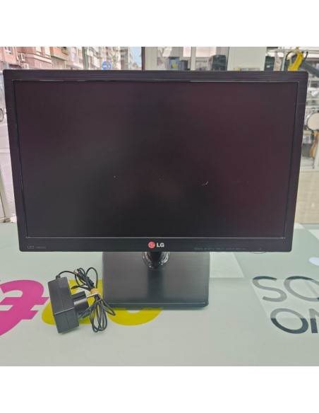 8-8-76174-1-Monitores LED LG 19EN33 19