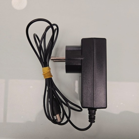 8-8-76174-6-Monitores LED LG 19EN33 19