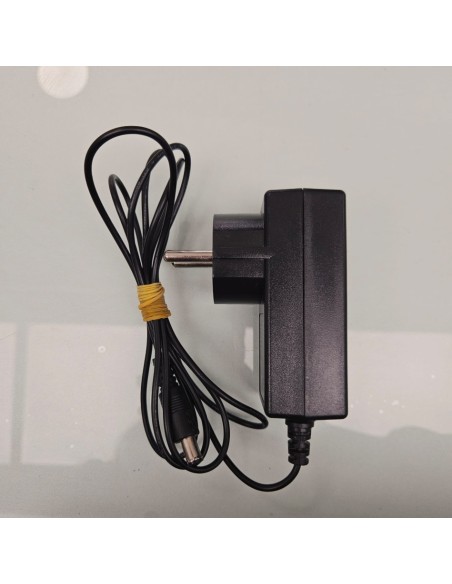 8-8-76174-6-Monitores LED LG 19EN33 19