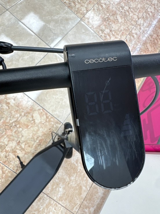 6-1-267754-2-Patinete Cecotec Bongo