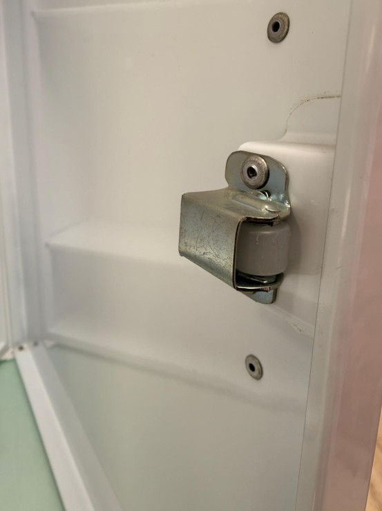 8-8-76147-4-Botiquin Emergencia Armario Botiquín Metálico Blanco 