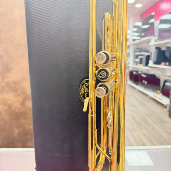 7-7-85291-1-Trompeta J. Michael TR-200A 