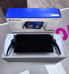 7-7-85349-1-Consola PS5 Portal