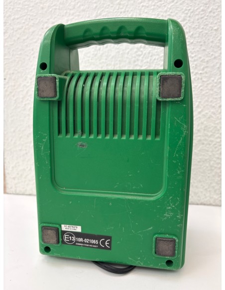 1-1-269790-2-Compresor Portátil 300PSI Verde