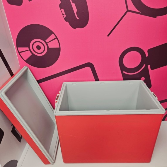 8-8-76159-4-Nevera Portatil Roja (capacidad 50L)