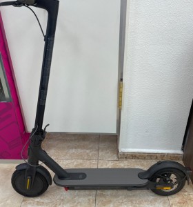 1-1-267220-1-Patinete Electrico Xiaomi Scooter Essential