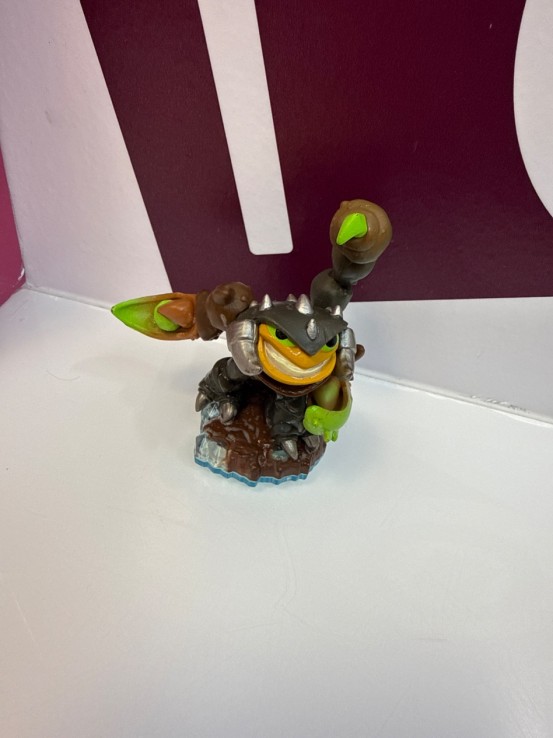 9-9-76157-1-Accesorio Skylander Scorp