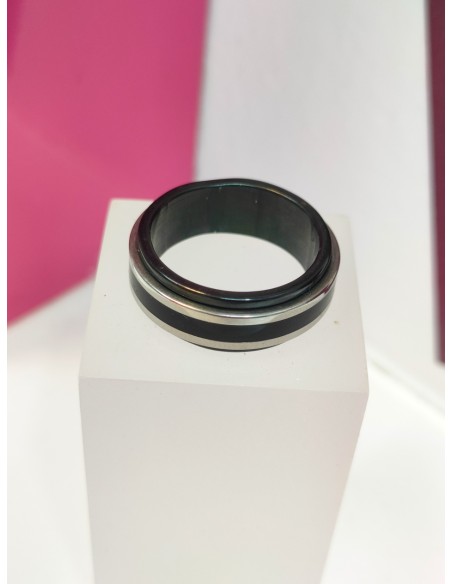 1-9-75822-1-Anillo acero negro con lineas plateadas giratorias T17