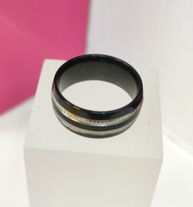 1-9-75818-1-Anillo acero negro con lineas plateadas T15