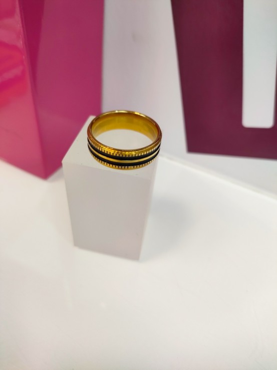 1-9-75763-1-Anillo acero dorado con dos lineas negras T27