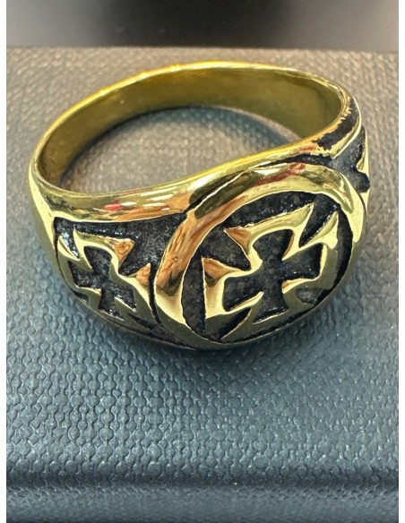 1-9-75573-1-Anillo acero dorado con tres cruces de hierro T32
