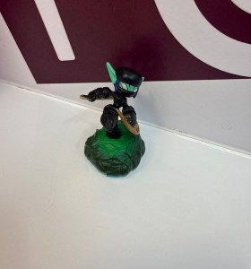 9-9-76163-1-Accesorio Skylander Ninja Stealth elf