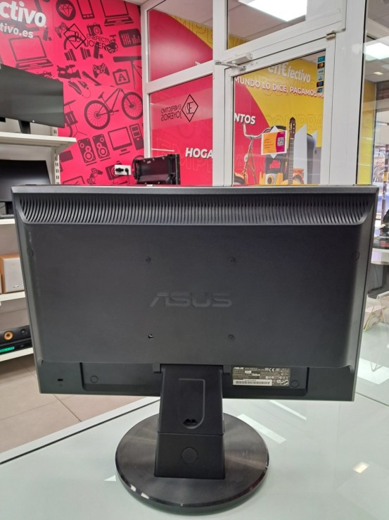 6-6-165921-2-Monitor TFT Asus (VGA)