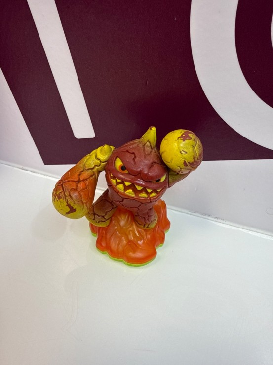 9-9-76193-1-Accesorio Skylander eruptor