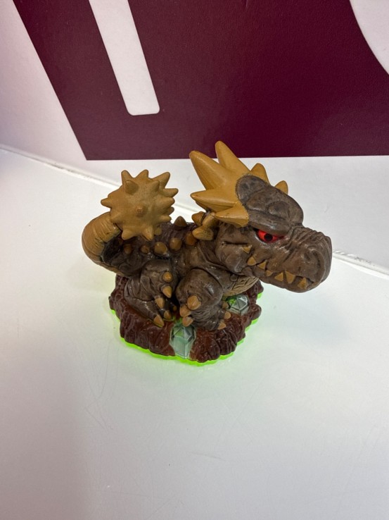 9-9-76188-1-Accesorio Skylander Bash