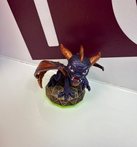 9-9-76187-1-Accesorio Skylander Spyro