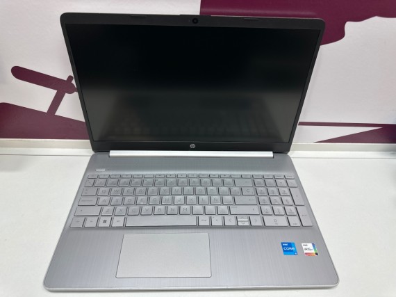 9-9-76239-1-Ordenador portátil hp 15s-fq4055ns intel i5-1155g7 16gb ram 512gb