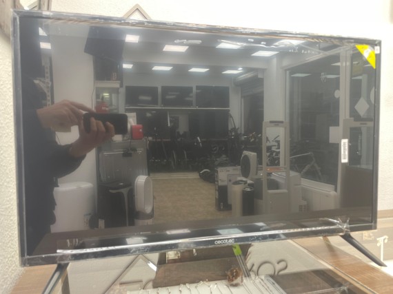 1-1-269801-1-Televisor LED Cecotec 0032S Series 