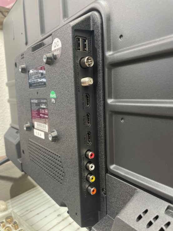 1-1-269801-3-Televisor LED Cecotec 0032S Series 