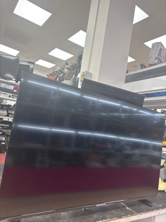 1-1-268415-3-Televisor LED SMART Daewoo 40DM95FV