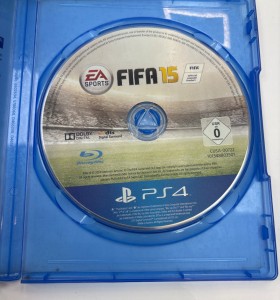 1-1-269791-1-Videojuego PS4 Fifa 15 2