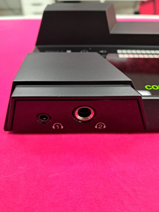 6-6-167508-3-Amplificador Auriculares Lewitt Connect 6