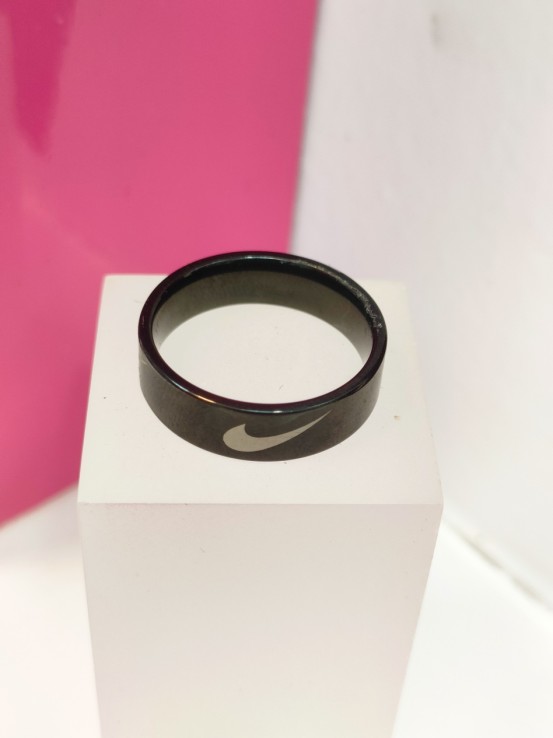 8-9-75776-1-Anillo acero negro nike T18