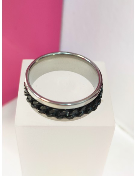 8-9-75758-1-Anillo acero plateado con linea negra gruesa cadena T24