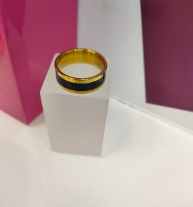 8-9-75736-1-Anillo acero dorado con linea gruesa negra T21