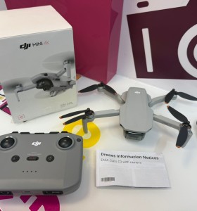 9-9-74007-5-Dron DJI Mini 4K