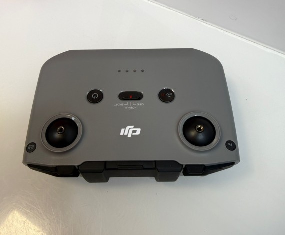 9-9-74007-10-Dron DJI Mini 4K