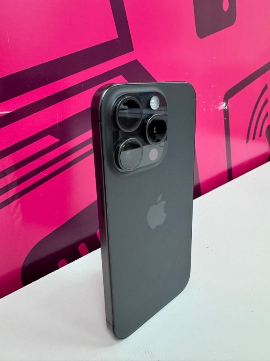 7-1-258123-7-Smartphone Iphone 15 Pro 128Gb Black Titanium bat88 SIN GARANTIA