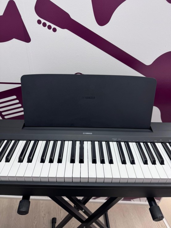 9-9-74513-3-Teclado Electrónico Yamaha P-145b 