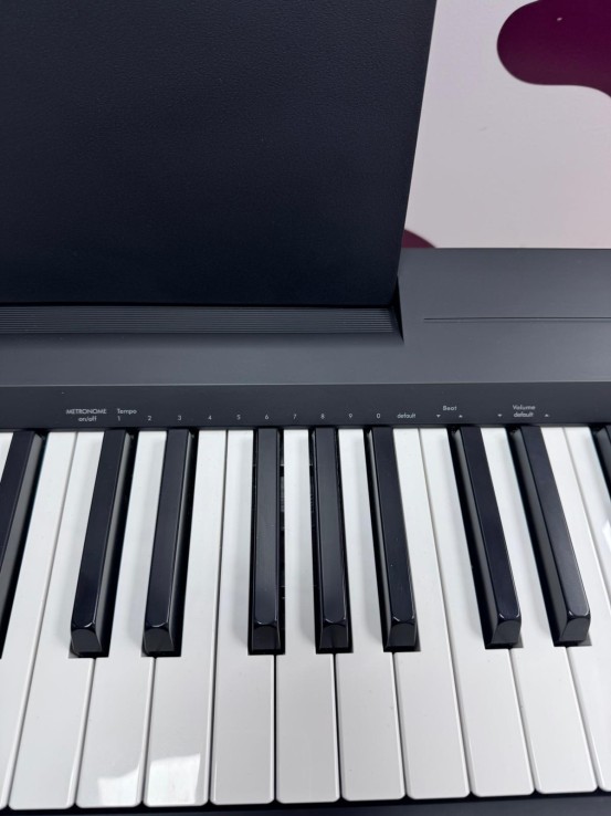 9-9-74513-7-Teclado Electrónico Yamaha P-145b 