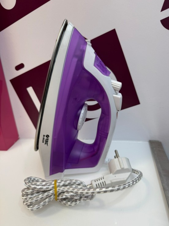 9-9-76238-2-Plancha Vapor Orbit Si 9020 1600w