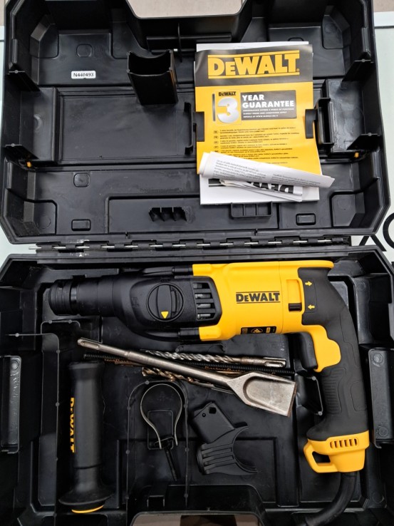 6-6-167706-1-Taladro Electrico Dewalt D25133