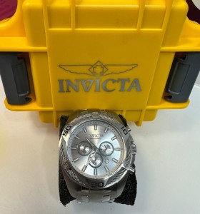 9-9-76334-1-Reloj Pulsera Caballero Invicta Bolt 34117 2