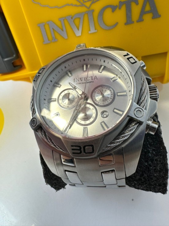 9-9-76334-4-Reloj Pulsera Caballero Invicta Bolt 34117