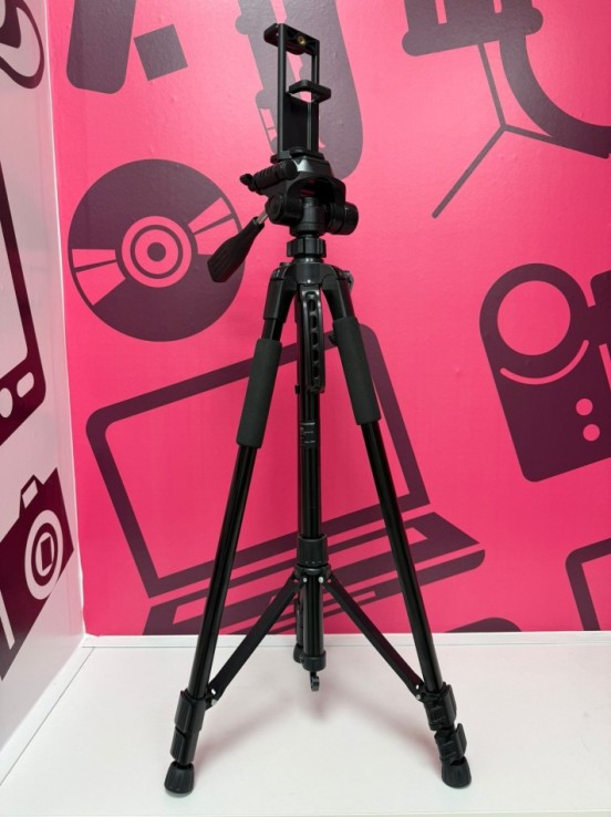 8-8-76434-1-Tripode Action Lab31