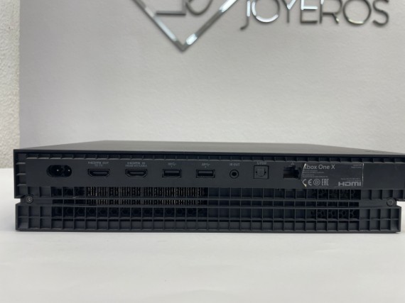1-1-268544-2-Consola Xbox One X 1Tb Negra 