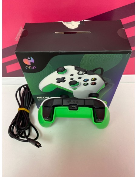 8-8-76447-3-Mando Xbox PDP Neon White