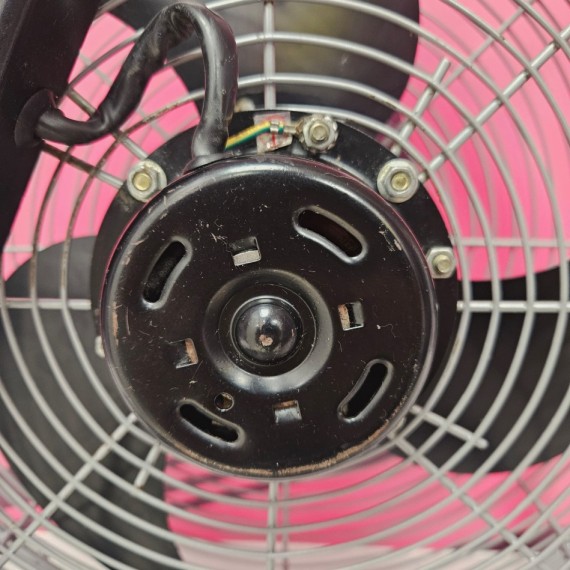 8-8-76433-5-Ventilador Avant Av7612 30cm 40w