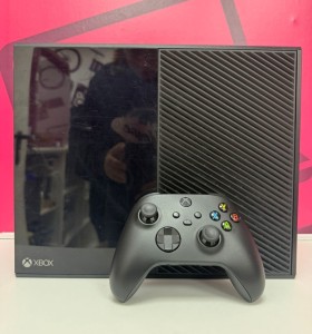 8-8-76445-1-Consola Xbox One 1540 365GB 2