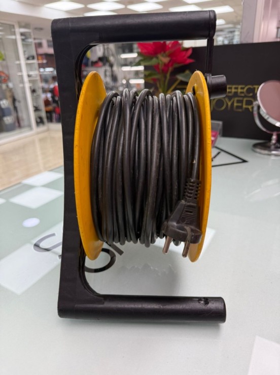 8-8-76689-2-Electricidad Alargadera 25m 800w